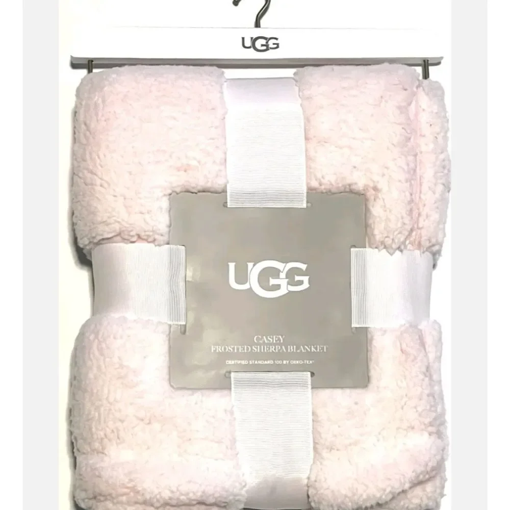Ugg Casey Frosted Sherpa Blanket